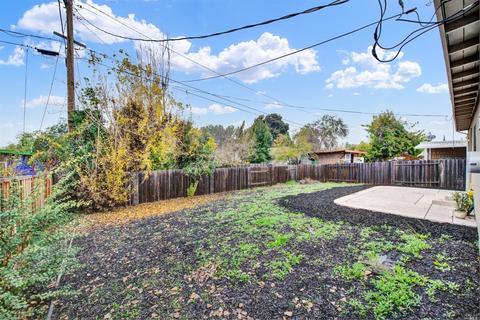 2107 Nottingham Dr, Fairfield, CA 94533 photo 48