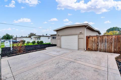 2107 Nottingham Dr, Fairfield, CA 94533 photo 10