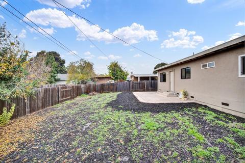 2107 Nottingham Dr, Fairfield, CA 94533 photo 49