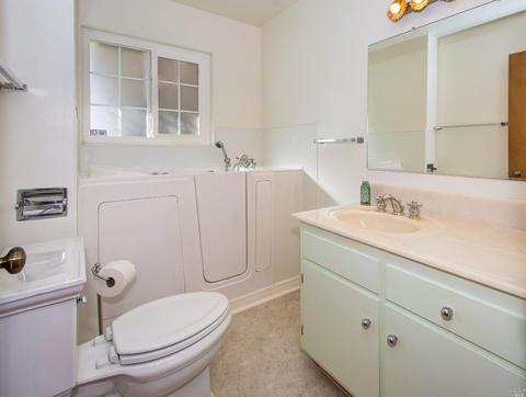 136 Palomar Ln, Vallejo, CA 94591 photo 32