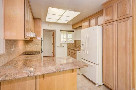 136 Palomar Ln, Vallejo, CA 94591 photo 17