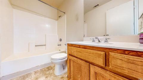135 Arabian Ct, Vallejo, CA 94589 photo 31