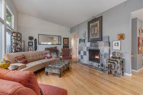 102 Lois Ln, Vallejo, CA 94590 photo 14