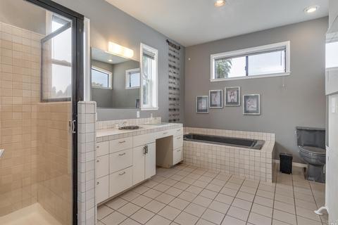 102 Lois Ln, Vallejo, CA 94590 photo 28