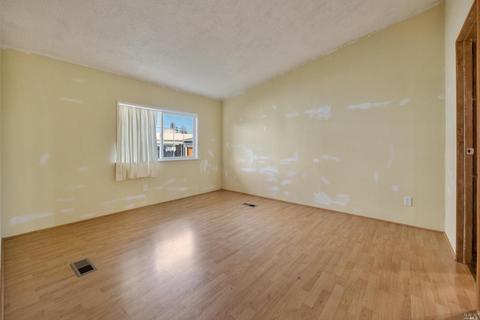 15 Evergreen Ave, Windsor, CA 95492 photo 12