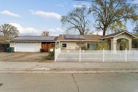 295 S Lenore Ave, Willits, CA 95490 photo 3