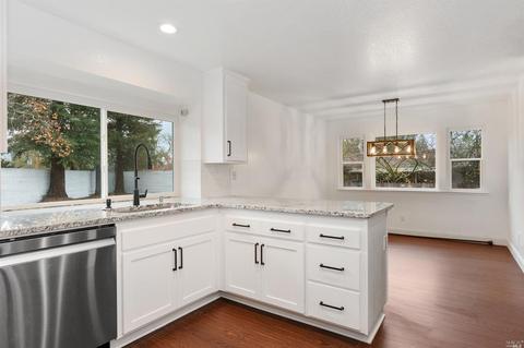 100 Anna Dr, Windsor, CA 95492 photo 14