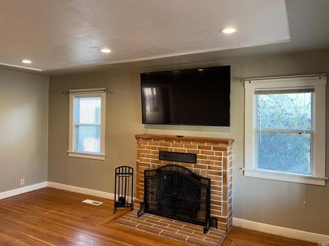 1421 Gordon St, Vallejo, CA 94590 photo 3