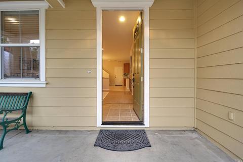 3041 Puffin Cir, Fairfield, CA 94533 photo 5