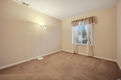 3041 Puffin Cir, Fairfield, CA 94533 photo 20