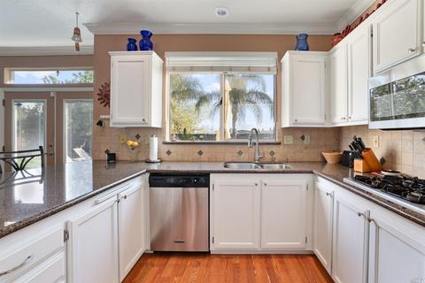 803 Monaghan Cir, Vacaville, CA 95688 photo 7