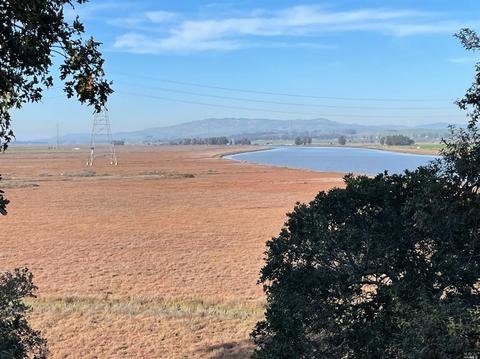 45 Bridge Rd, Novato, CA 94945 photo 1