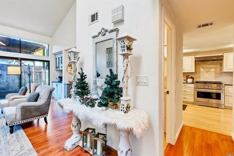 2759 Perch Dr, Napa, CA 94558 photo 8