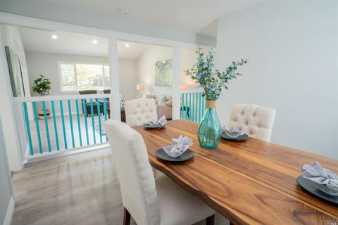 208 Devonshire St, Vallejo, CA 94591 photo 6
