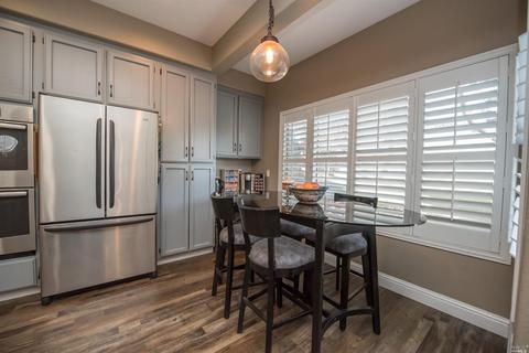 9525 Wellington Circle Cir, Windsor, CA 95492 photo 12