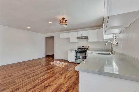 527 Hilton Ave, Vallejo, CA 94591 photo 16