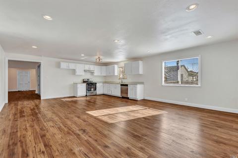 527 Hilton Ave, Vallejo, CA 94591 photo 19