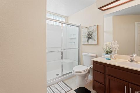 315 Glenview Cir, Vallejo, CA 94591 photo 30