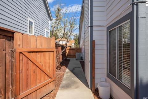 315 Glenview Cir, Vallejo, CA 94591 photo 63