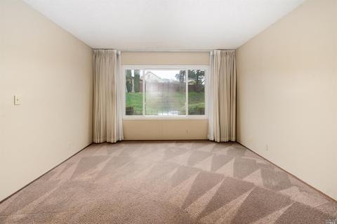 704 Windward Dr, Rodeo, CA 94572 photo 8