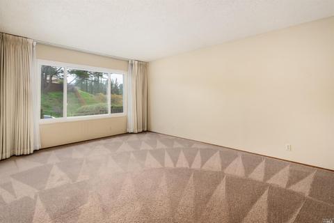 704 Windward Dr, Rodeo, CA 94572 photo 9