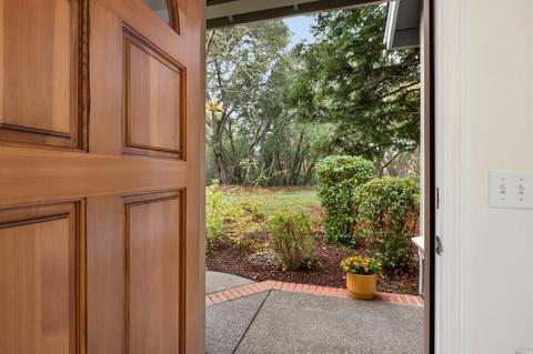 815 Glen Miller Dr, Windsor, CA 95492 photo 4