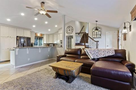 429 Oak View Dr, Vacaville, CA 95688 photo 8