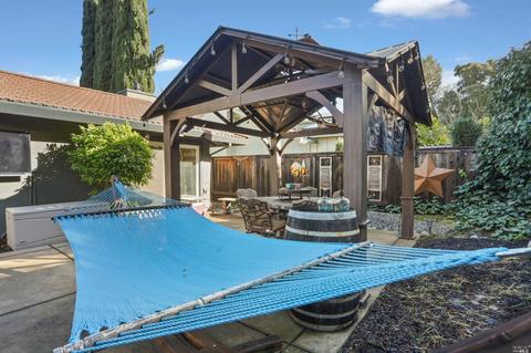 429 Oak View Dr, Vacaville, CA 95688 photo 47