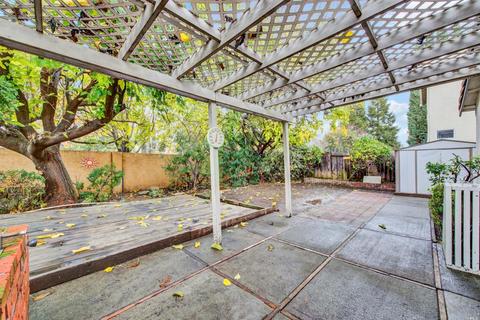 511 Edenderry Dr, Vacaville, CA 95688 photo 40