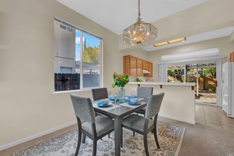 511 Edenderry Dr, Vacaville, CA 95688 photo 8