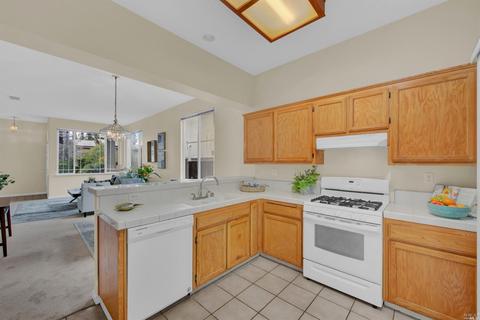 511 Edenderry Dr, Vacaville, CA 95688 photo 12