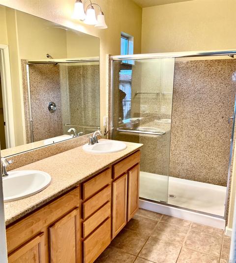 175 Stonegate Cir #E, Cloverdale, CA 95425 photo 14