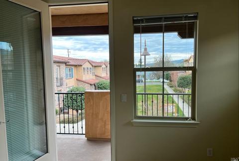 175 Stonegate Cir #E, Cloverdale, CA 95425 photo 11