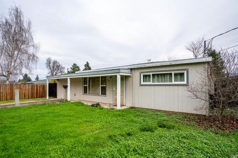 226 Laws Ave, Ukiah, CA 95482 photo 1