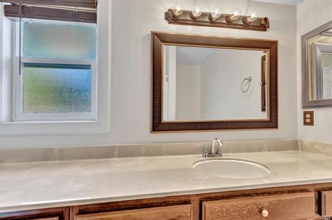 220 Notre Dame Dr, Vallejo, CA 94589 photo 9