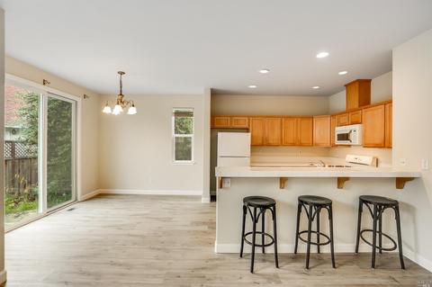 24 Dyquisto Way, Cotati, CA 94931 photo 3