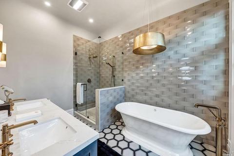 1218 Oak St, Napa, CA 94559 photo 17