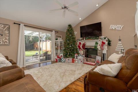 548 Walten Way, Windsor, CA 95492 photo 10