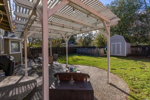 548 Walten Way, Windsor, CA 95492 photo 23