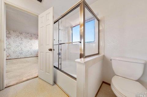 264 Breezewalk Dr, Vallejo, CA 94591 photo 27