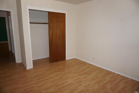 1009 Sherwood Ave, Vallejo, CA 94591 photo 7
