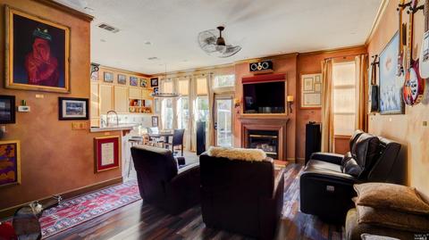 7405 Imperial Ct, Vallejo, CA 94591 photo 3