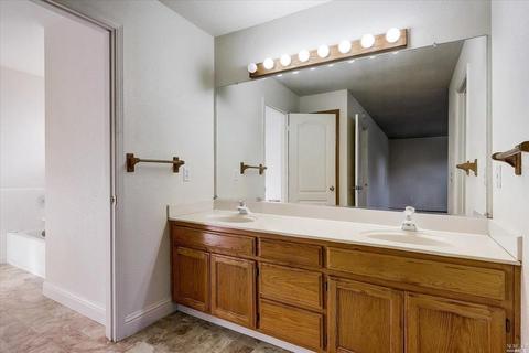 956 Wright St, Santa Rosa, CA 95404 photo 29