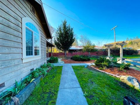 701 S Coast St, Willits, CA 95490 photo 4