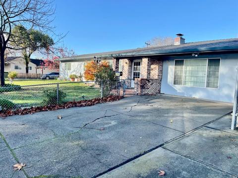 903 Rollingwood Dr, Vallejo, CA 94591 photo 3