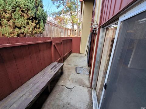 408 Corcoran Ave #2, Vallejo, CA 94589 photo 10