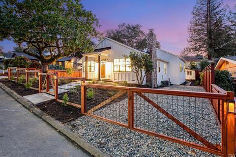 866 Mcfarlane Ave, Sebastopol, CA 95472 photo 3
