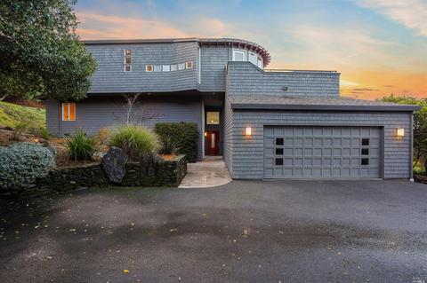 4925 Paradise Dr, Tiburon, CA 94920 photo 2