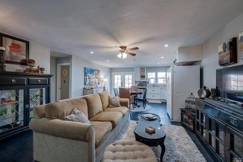 121 E J St, Benicia, CA 94510 photo 73
