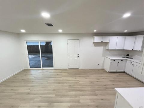 253 Serrano Dr, Fairfield, CA 94533 photo 12